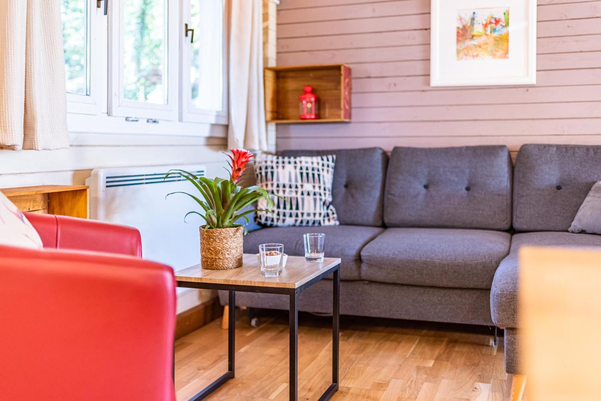 O De Provence Chalet